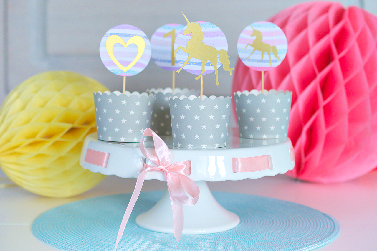 dekoracje jednorożec topper