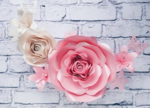 Kwiaty 3d na ścianę - dekoracje do pokoju dziewczynki